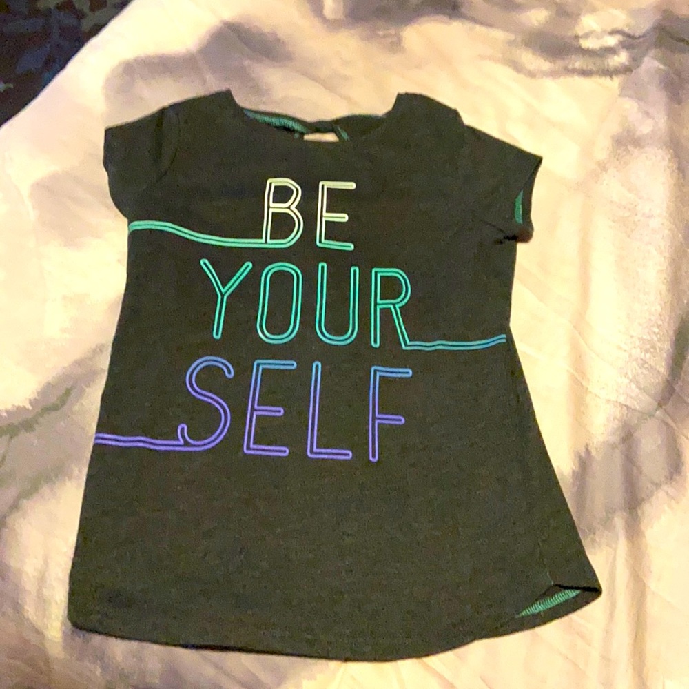 BE YOURSELF-tee